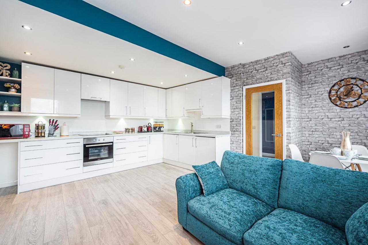 Cozy And Charming Flat: Minutes From Everything! ลอนดอน ภายนอก รูปภาพ