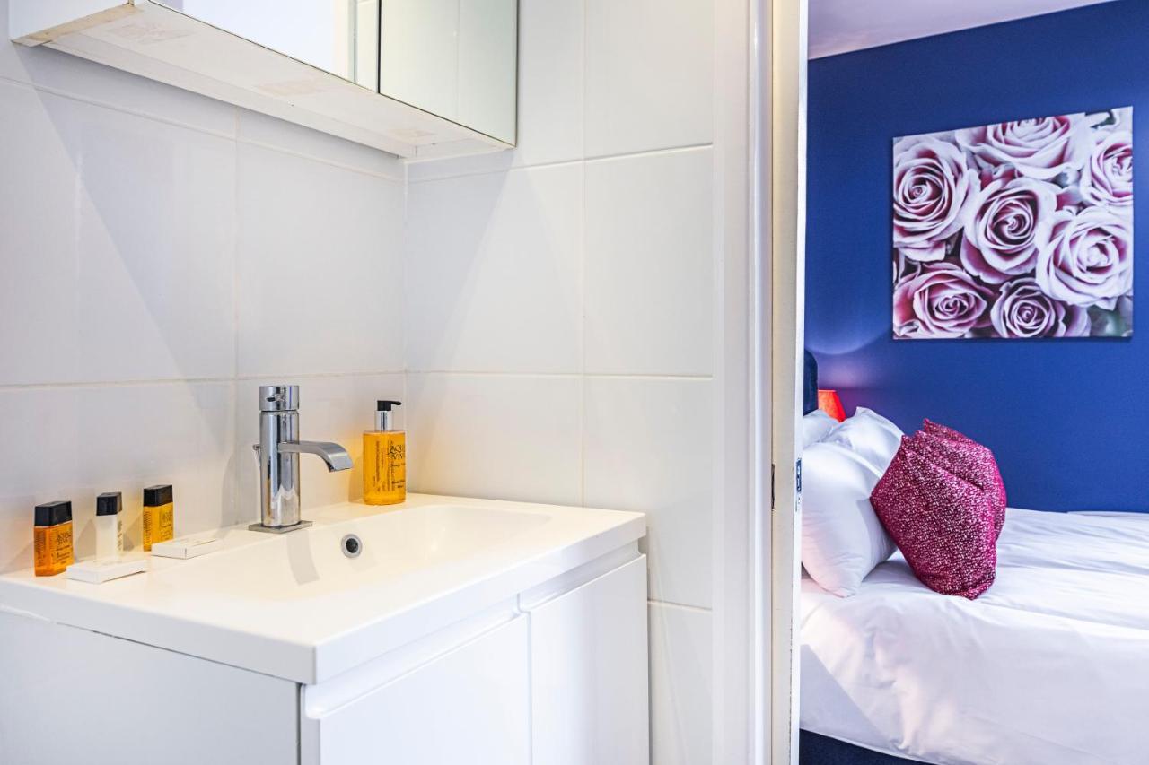 Cozy And Charming Flat: Minutes From Everything! ลอนดอน ภายนอก รูปภาพ